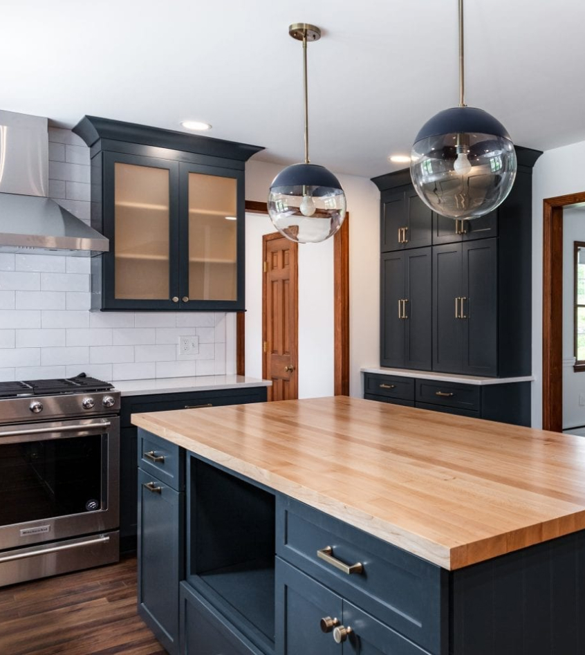 A Kitchen remodel with dark cabinets