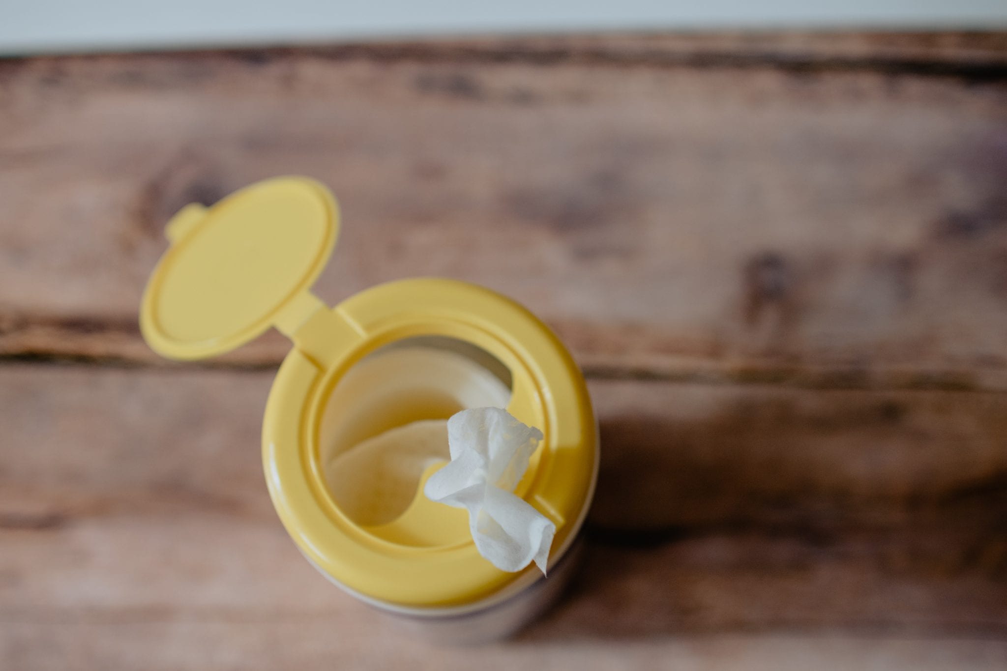 Aerial shot of Clorox Wipes, Photo by Kelly Sikkema via Unsplash
