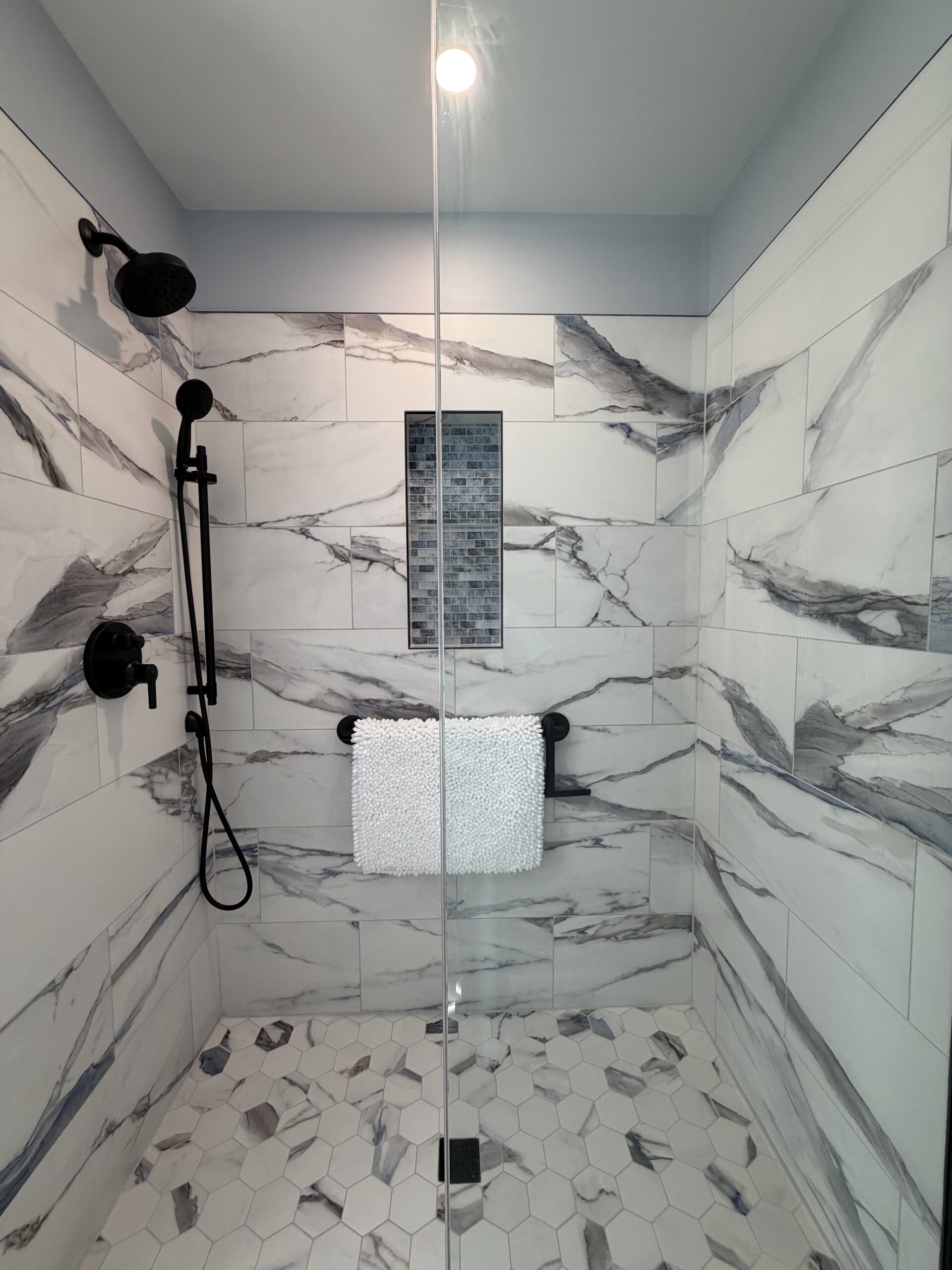 Round Hill Road First Floor Bathroom